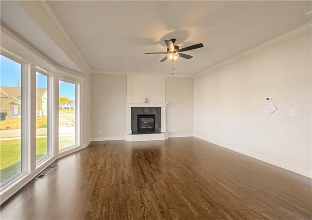 4th image of 1003 Poplar Ln, Liberty, MO 64068 | MLS# 2636588