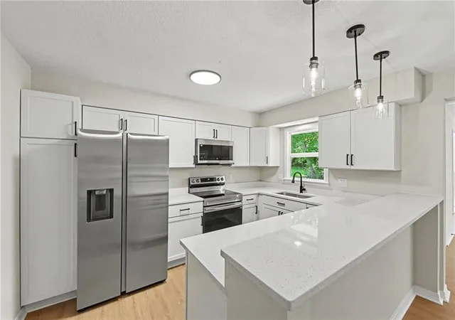 Photo 3 of Single family home for sale at 12516 Craig Ave, Grandview, MO 64030 | MLS# 2636590 | Listing updated on 2026-09-30