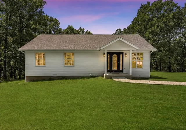 3rd image of 22962 Hwy Tt Hwy, Versailles, MO 65084 | MLS# 2636596