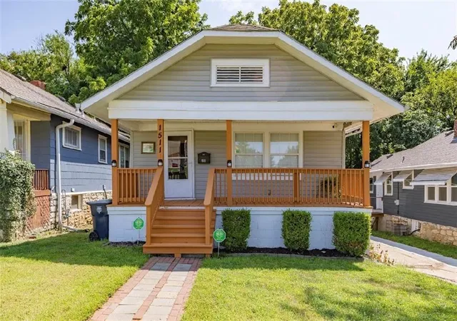 Photo 1 of Single family home for sale at 1511 E 49th Street, Kansas City, MO 64110 | MLS# 2636597 | Listing updated on 2026-08-13