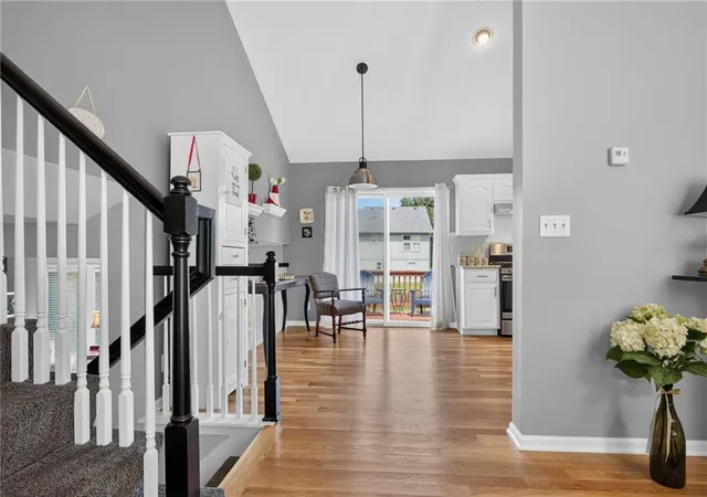3rd image of 16222 W 157Th Ter, Olathe, KS 66062 | MLS# 2636598