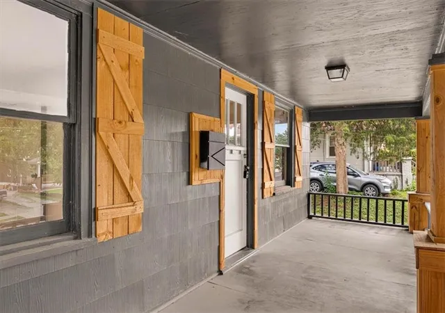 Photo 3 of Single family home for sale at 1011 N Osage St, Independence, MO 64050 | MLS# 2636613 | Listing updated on 2026-09-06