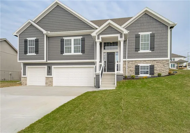 34th image of 1038 Fir Ln, Liberty, MO 64068 | MLS# 2636616