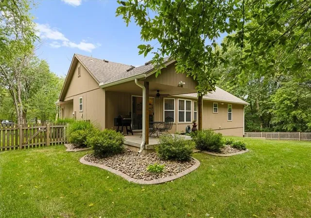 27th image of 525 Nw 1891 Rd, Kingsville, MO 64061 | MLS# 2636632