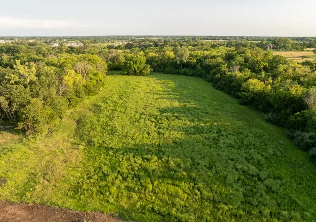 2nd image of Lot 8 Timber Ridge Dr, Peculiar, MO 64078 | MLS# 2636640