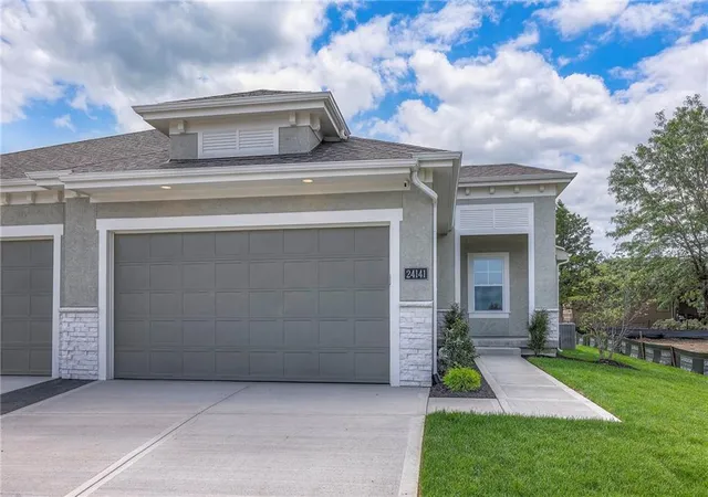 1st image of 9851 Greeley St, Lenexa, KS 66227 | MLS# 2636646