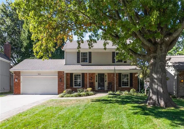 1st image of 9315 W 113th St, Overland Park, KS 66210 | MLS# 2636666