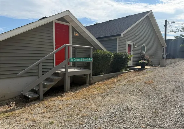 5th image of 30678 Plymouth Rock Rd, Edwards, MO 65326 | MLS# 2636680