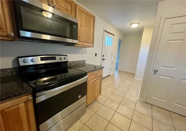Photo 4 of Single family home for sale at 2735 N 31st Street, Kansas City, KS 66104 | MLS# 2636685 | Listing updated on 2026-09-18