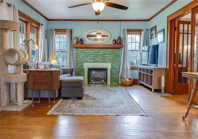 5th image of 819 8th Street, Baldwin City, KS 66006 | MLS# 2636696