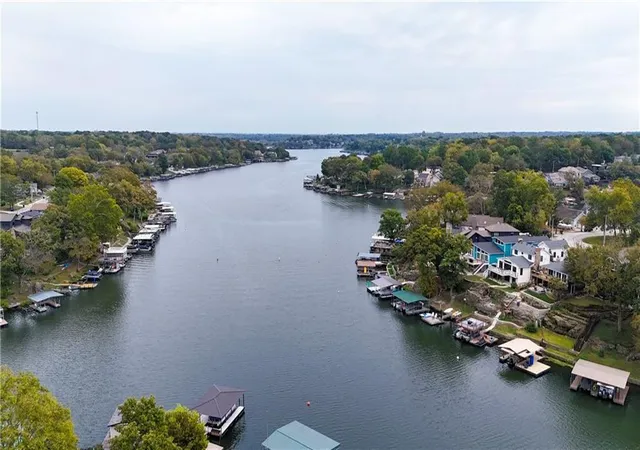 34th image of 33 T St, Lake Lotawana, MO 64086 | MLS# 2636710