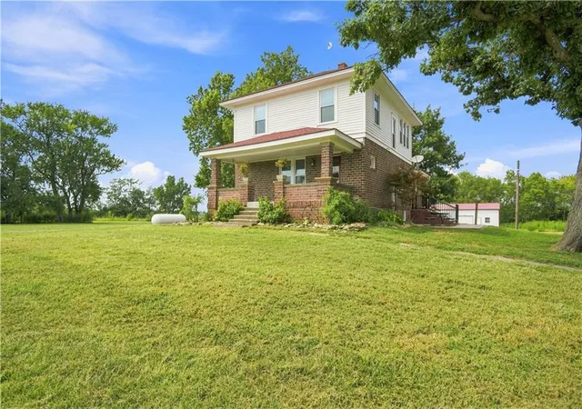 1st image of 2407 Osborne Ter, Ottawa, KS 66067 | MLS# 2636711
