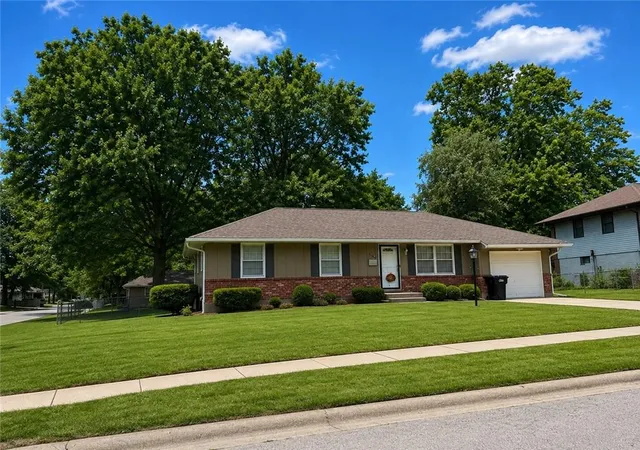 Photo 1 of Sale Pending at 15505 E 36th Terrace S, Independence, MO 64055 | MLS# 2636719 | Listing updated on 2026-08-27