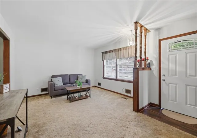Photo 4 of Sale Pending at 15505 E 36th Terrace S, Independence, MO 64055 | MLS# 2636719 | Listing updated on 2026-08-27