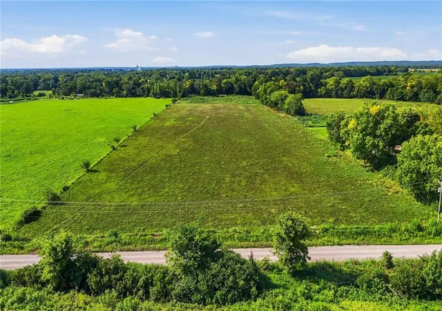 3rd image of Tbd E 289Th St, Harrisonville, MO 64701 | MLS# 2636721