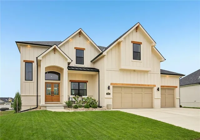 Photo 2 of Sale Pending at 8718 N Farley Ave, Kansas City, MO 64157 | MLS# 2636737 | Listing updated on 2026-08-21