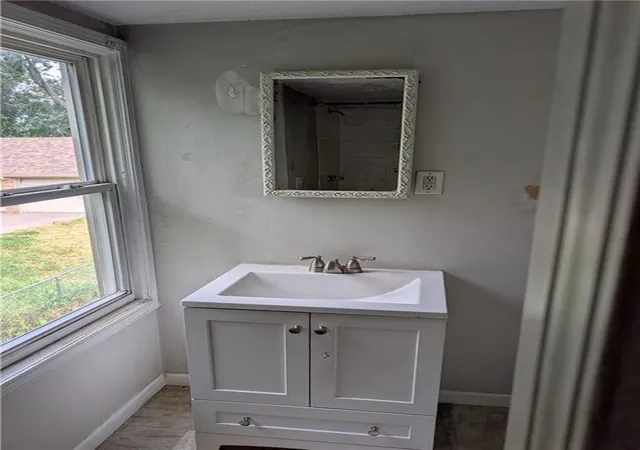 7th image of 222 Ne 43rd St, Kansas City, MO 64116 | MLS# 2636770