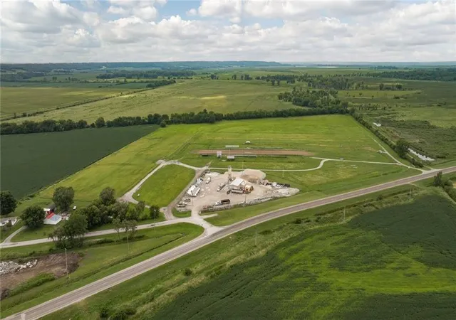 1st image of 24501 Hwy 118 N/a, Mound City, MO 64470 | MLS# 2636786