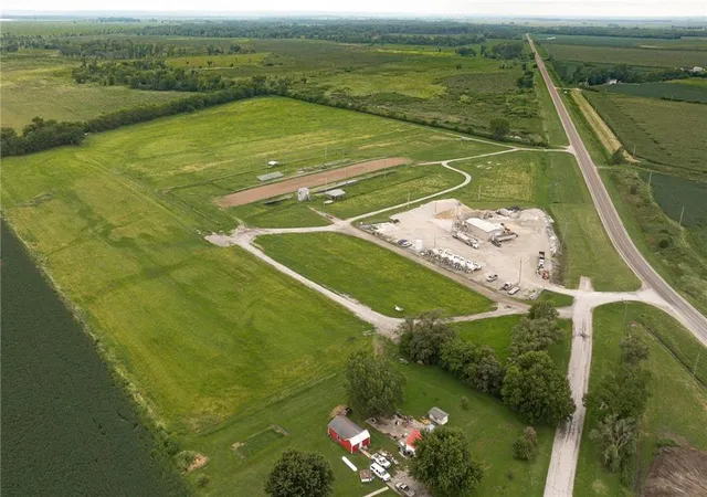 3rd image of 24501 Hwy 118 N/A, Mound City, MO 64470 | MLS# 2636786