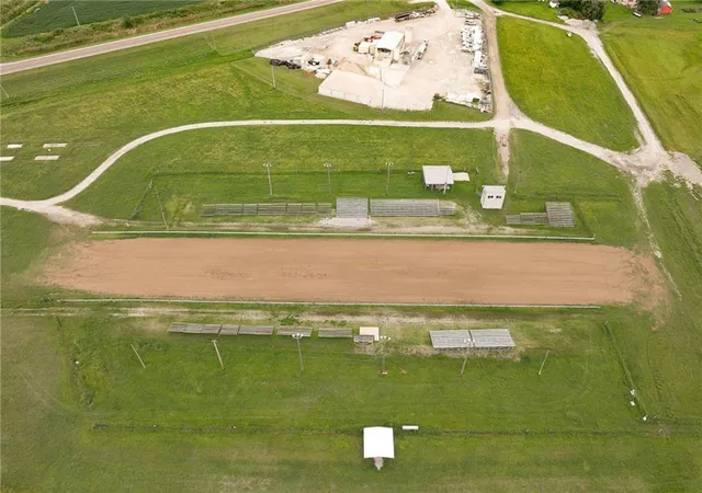 5th image of 24501 Hwy 118 N/A, Mound City, MO 64470 | MLS# 2636786