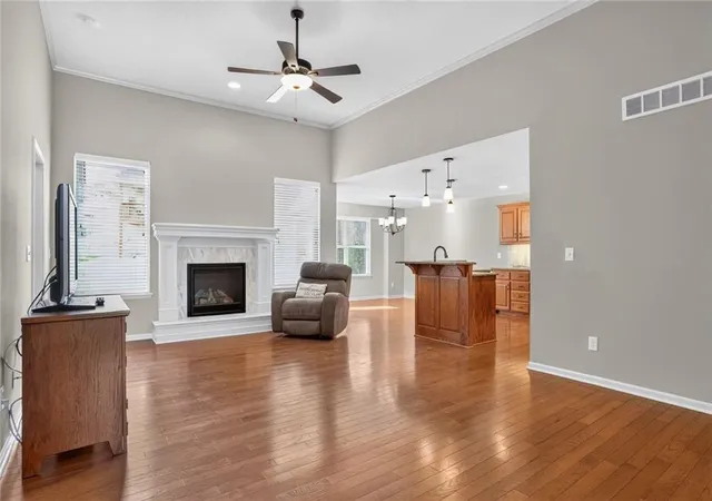 Photo 2 of Sale Pending at 4511 Ne 70th Terrace, Kansas City, MO 64119 | MLS# 2636788 | Listing updated on 2026-08-30