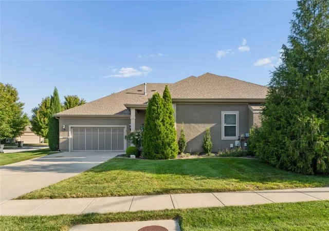 3rd image of 24520 W 110th Street, Olathe, KS 66061 | MLS# 2636811
