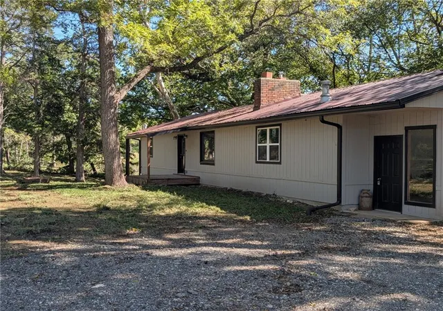 Photo 2 of Single family home for sale at 2594 Georgia Rd, Ottawa, KS 66067 | MLS# 2636819 | Listing updated on 2026-10-06