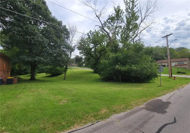 Photo 4 of Land for sale at 8132 E 74th Street, Kansas City, MO 64133 | MLS# 2636820 | Listing updated on 2026-08-19
