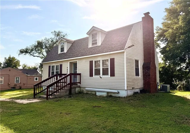 Photo 3 of Single family home for sale at 4004 Denton Rd, Kansas City, MO 64133 | MLS# 2636821 | Listing updated on 2026-09-03