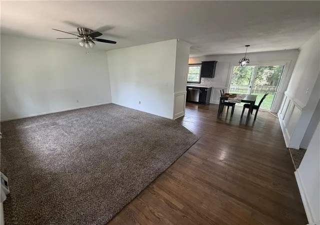 Photo 3 of Sale Pending at 8829 N Holmes St, Kansas City, MO 64155 | MLS# 2636826 | Listing updated on 2026-08-17