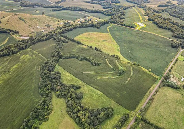 Photo 4 of Land for sale at V Hwy, Dearborn, MO 64439 | MLS# 2636841 | Listing updated on 2026-08-31