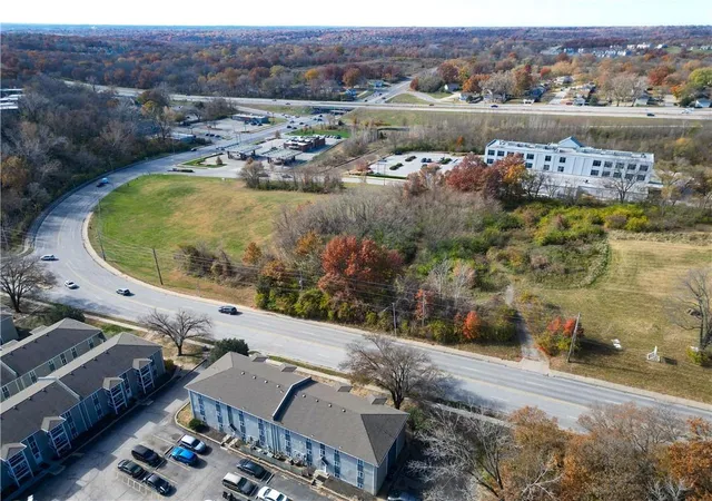 6th image of 497 Nw 68th St, Kansas City, MO 64118 | MLS# 2636849