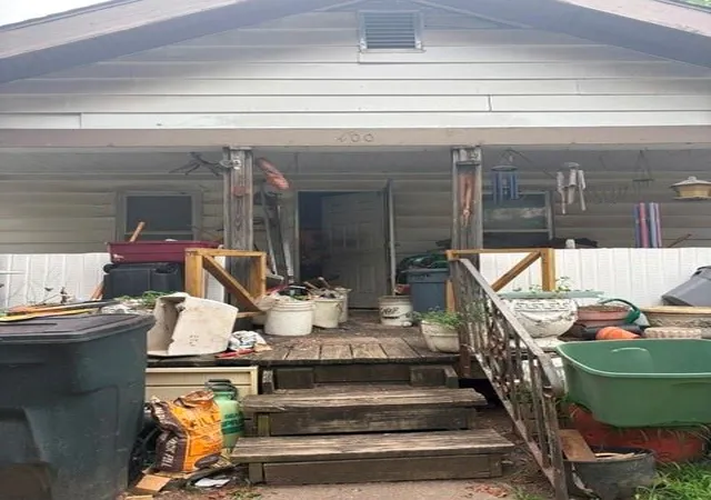Photo 1 of Single family home for sale at 400 N Belmont Ave, Kansas City, MO 64123 | MLS# 2636865 | Listing updated on 2026-08-26