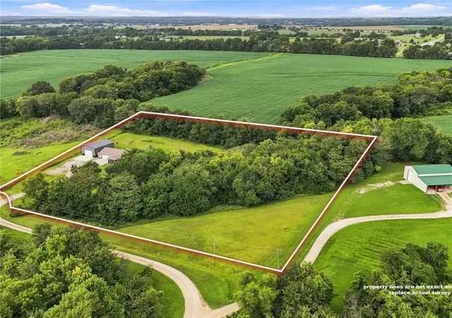 Photo 4 of Single family home for sale at 353 NW 1261 Road, Holden, MO 64040 | MLS# 2636873 | Listing updated on 2026-08-23