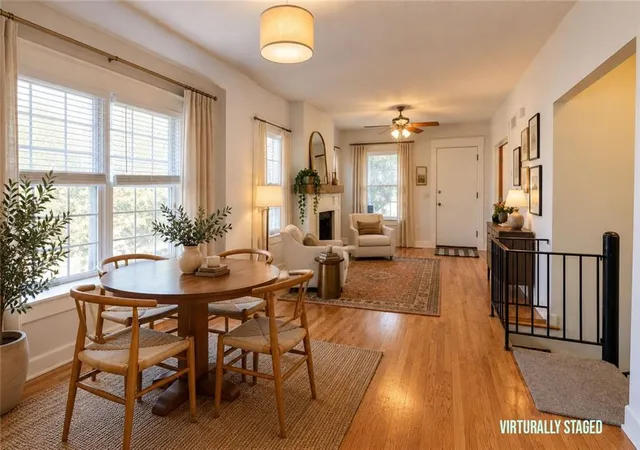 Photo 3 of Single family home for sale at 829 W 40 Street, Kansas City, MO 64111 | MLS# 2636885 | Listing updated on 2026-09-19