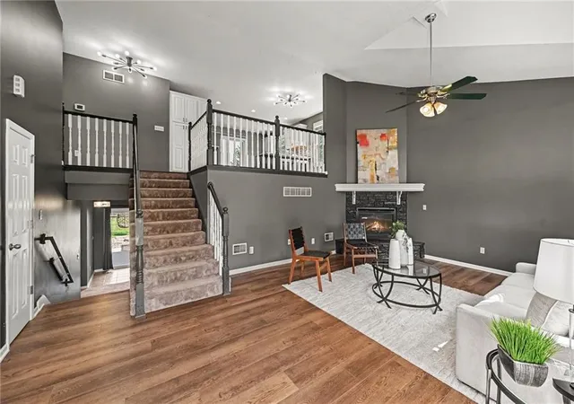 5th image of 3214 Nottingham Ct, Lawrence, KS 66049 | MLS# 2636906