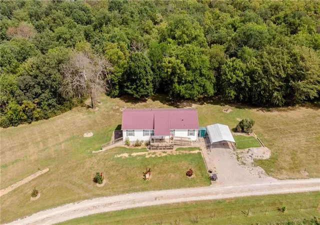 64th image of 160 Nw 1415p Rd Nw, Urich, MO 64788 | MLS# 2636927