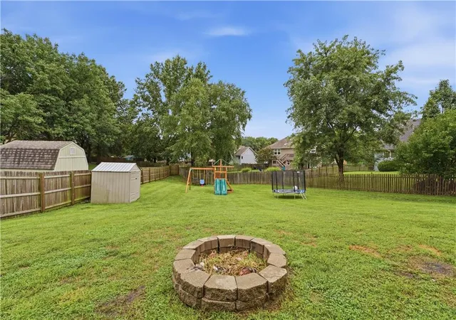 Photo 49 of Single family home for sale at 1309 Ne Chowning Dr, Kansas City, MO 64155 | MLS# 2636943 | Listing updated on 2026-08-30