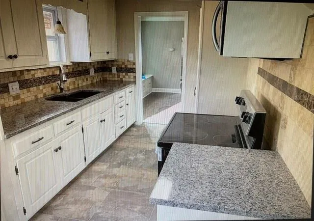 4th image of 2030 Sandusky Ave, Kansas City, KS 66102 | MLS# 2636947