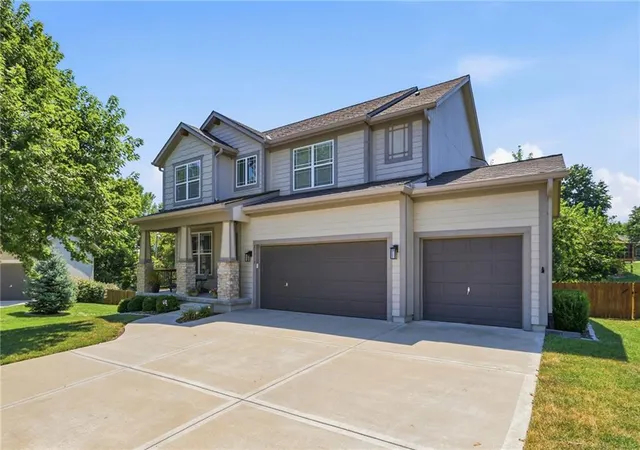 Photo 1 of Sale Pending at 23313 W 52nd Terrace, Shawnee, KS 66226 | MLS# 2636951 | Listing updated on 2026-08-31