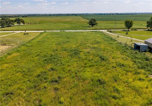 61st image of 950 Eisenhower Rd, Princeton, KS 66078 | MLS# 2636963