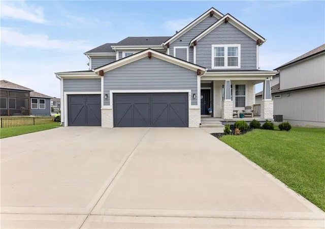 Photo 1 of Single family home for sale at 5837 Belmont Dr, Shawnee, KS 66226 | MLS# 2636982 | Listing updated on 2026-09-13