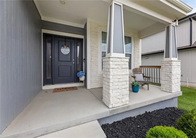 Photo 3 of Single family home for sale at 5837 Belmont Dr, Shawnee, KS 66226 | MLS# 2636982 | Listing updated on 2026-09-13