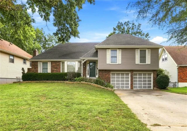 Photo 1 of Single family home for sale at 11017 Jackson Ave, Kansas City, MO 64137 | MLS# 2636992 | Listing updated on 2026-08-31