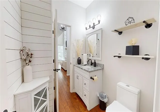 Photo 4 of Single family home for sale at 2045 Twin Pines Dr, Sedalia, MO 65301 | MLS# 2637011 | Listing updated on 2026-08-18