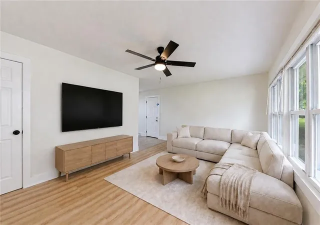 Photo 3 of Single family home for sale at 6903 E 114th Terrace, Kansas City, MO 64134 | MLS# 2637045 | Listing updated on 2026-08-28