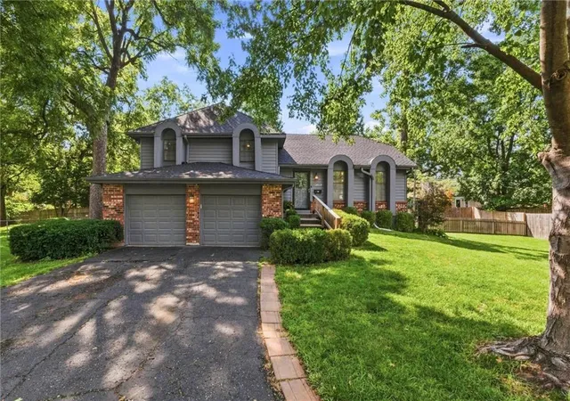Photo 1 of Sale Pending at 10314 W 48th Street, Shawnee, KS 66203 | MLS# 2637070 | Listing updated on 2026-09-27