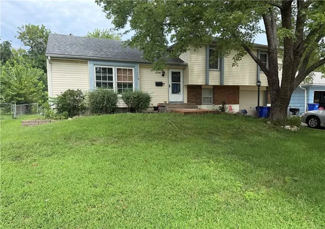 Photo 1 of Single family home for sale at 8200 E 133rd Terrace, Grandview, MO 64030 | MLS# 2637081 | Listing updated on 2026-09-29