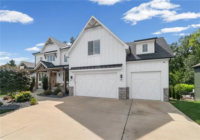 3rd image of 1788 Homestead Dr, Liberty, MO 64068 | MLS# 2637086