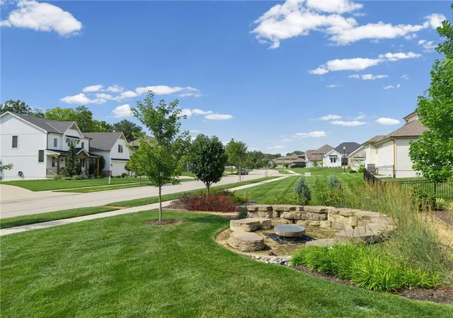 4th image of 1788 Homestead Dr, Liberty, MO 64068 | MLS# 2637086